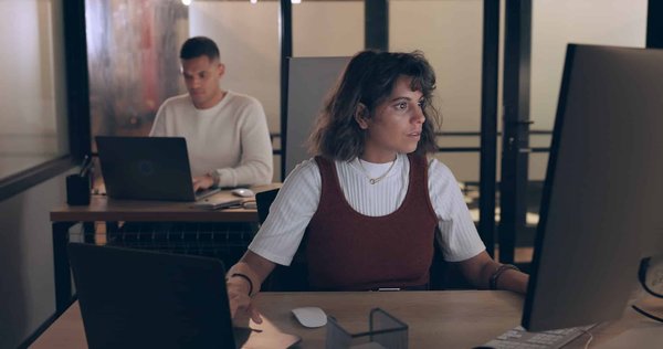 Comment mettre en œuvre des générateurs d'images AI dans votre entreprise ?